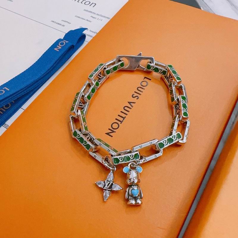 LV Bracelet 04yxh20